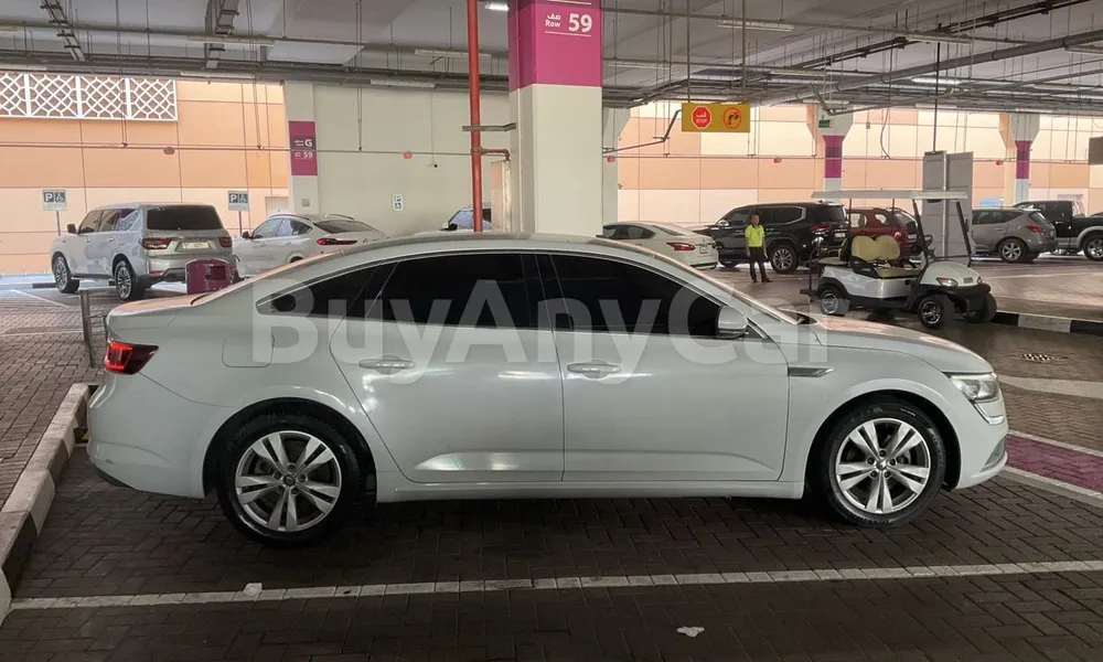 Vehicle photo 4