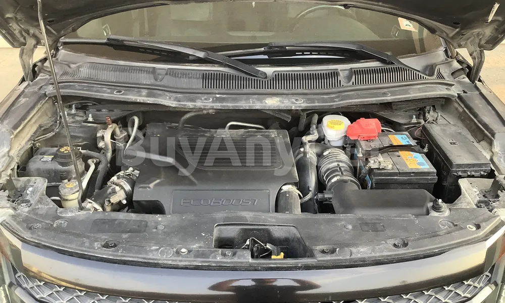 Vehicle photo 6