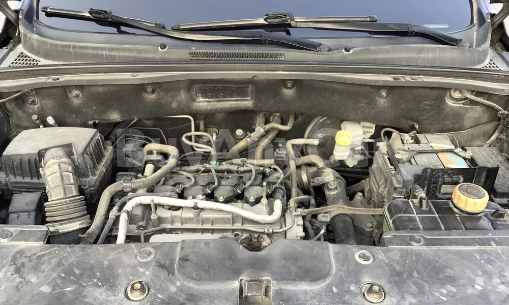 Vehicle photo 6