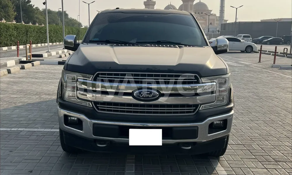 Vehicle photo 1