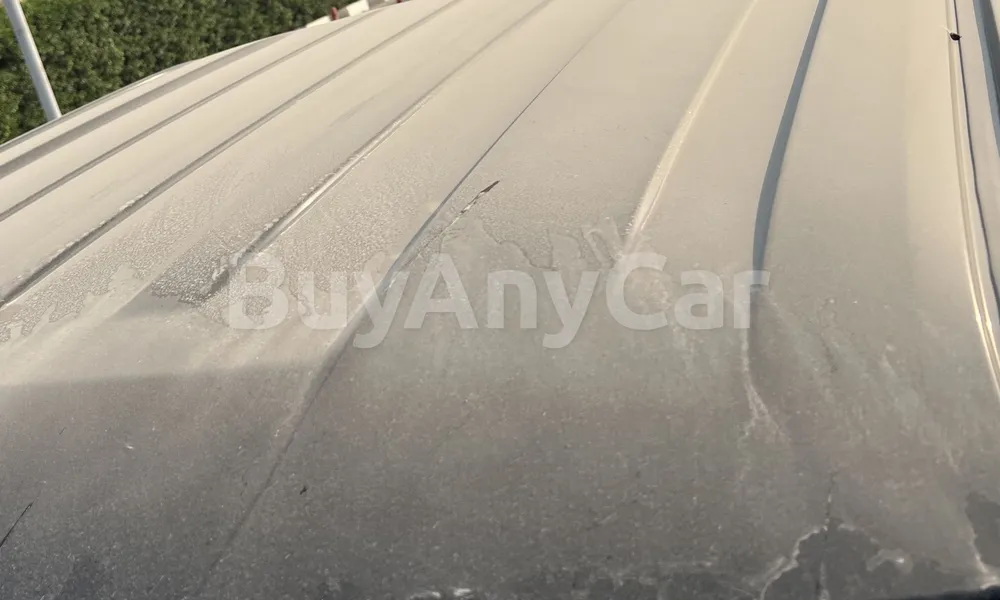 Vehicle photo 5