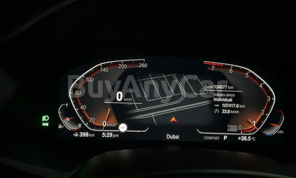Vehicle photo 6