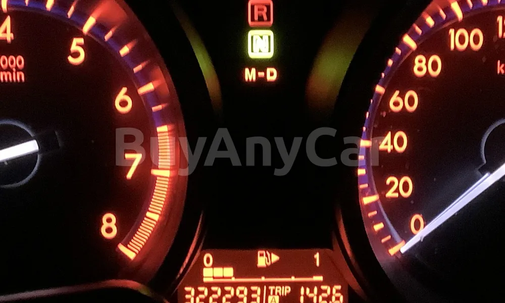 Vehicle photo 8