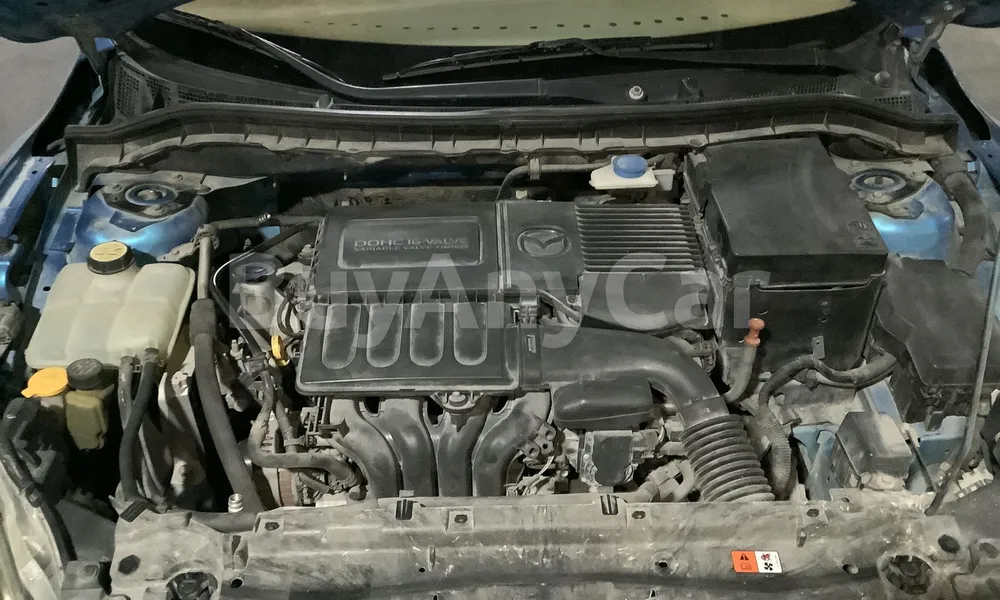 Vehicle photo 6