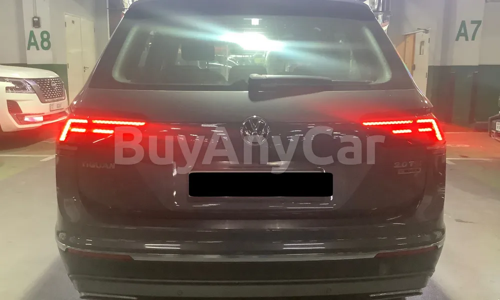 Vehicle photo 2