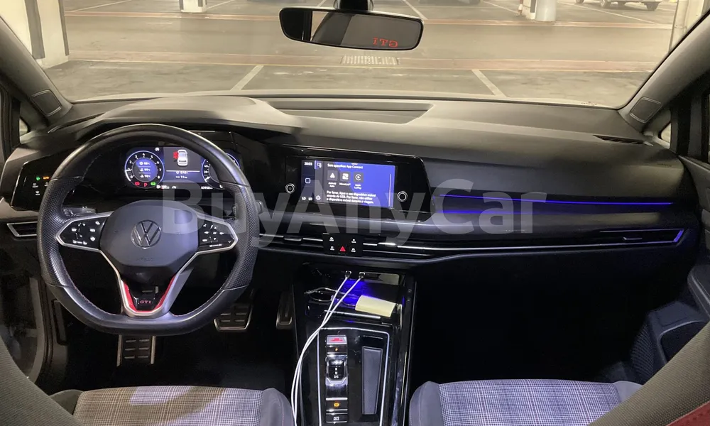 Vehicle photo 8