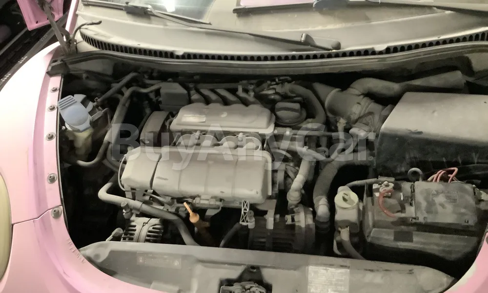 Vehicle photo 6