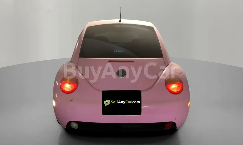 Vehicle photo 2