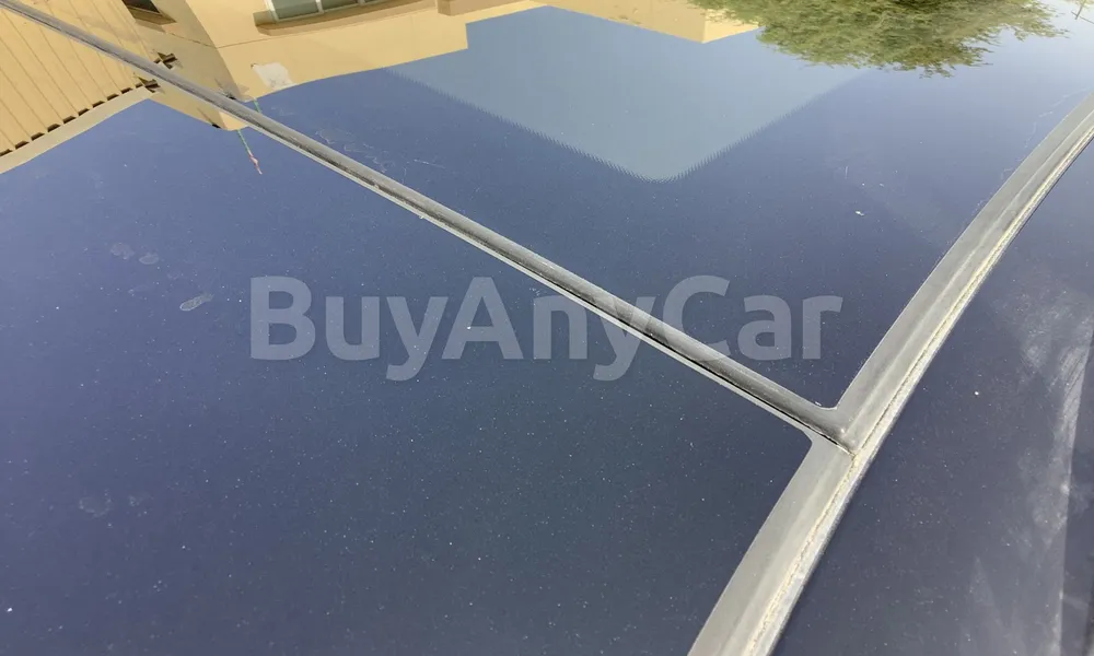 Vehicle photo 5