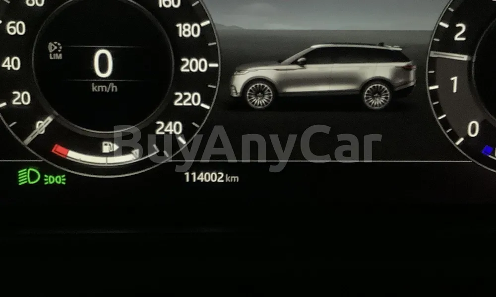 Vehicle photo 6