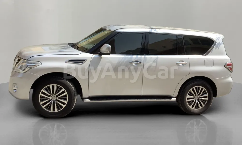 Vehicle photo 4