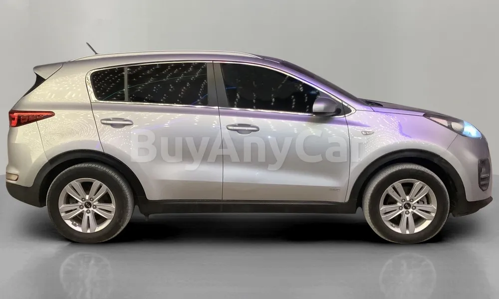 Vehicle photo 3