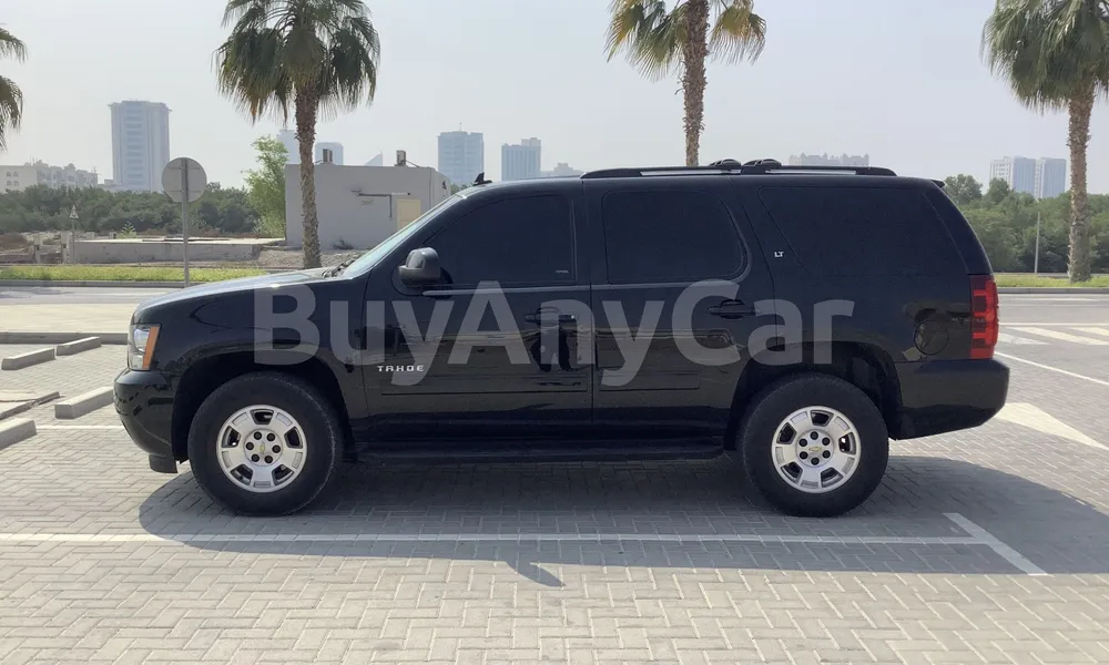 Vehicle photo 4