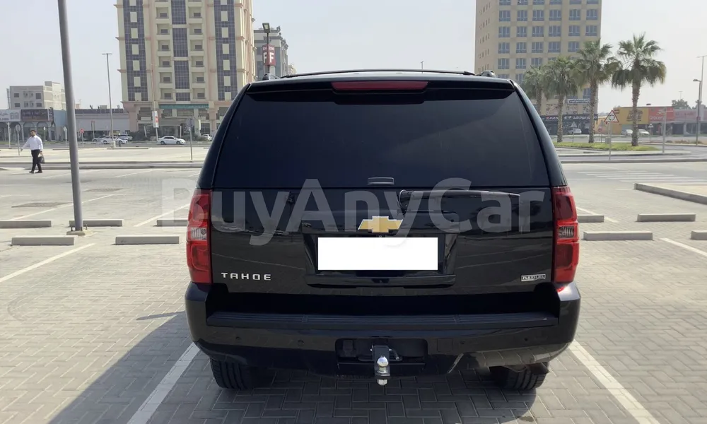 Vehicle photo 2