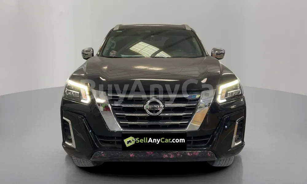 Vehicle photo 1