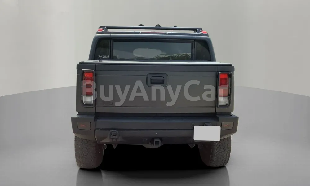 Vehicle photo 2
