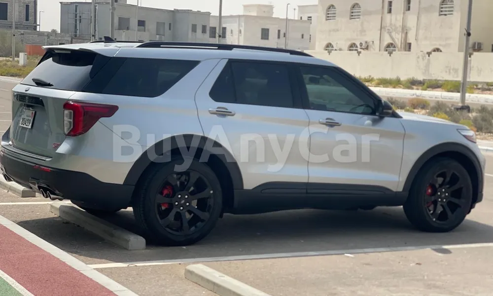 Vehicle photo 5
