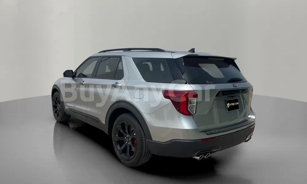 Vehicle photo 2