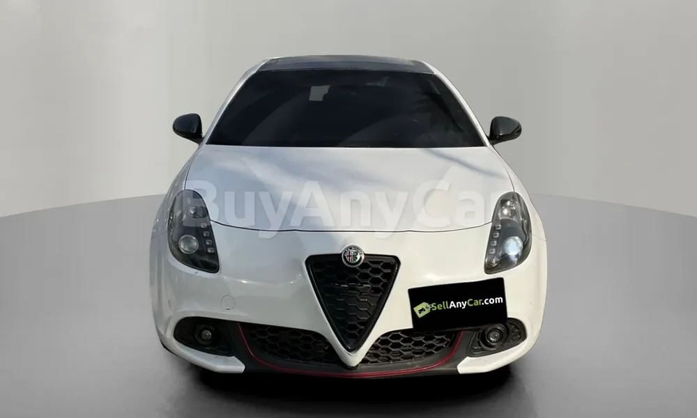 Vehicle photo 1