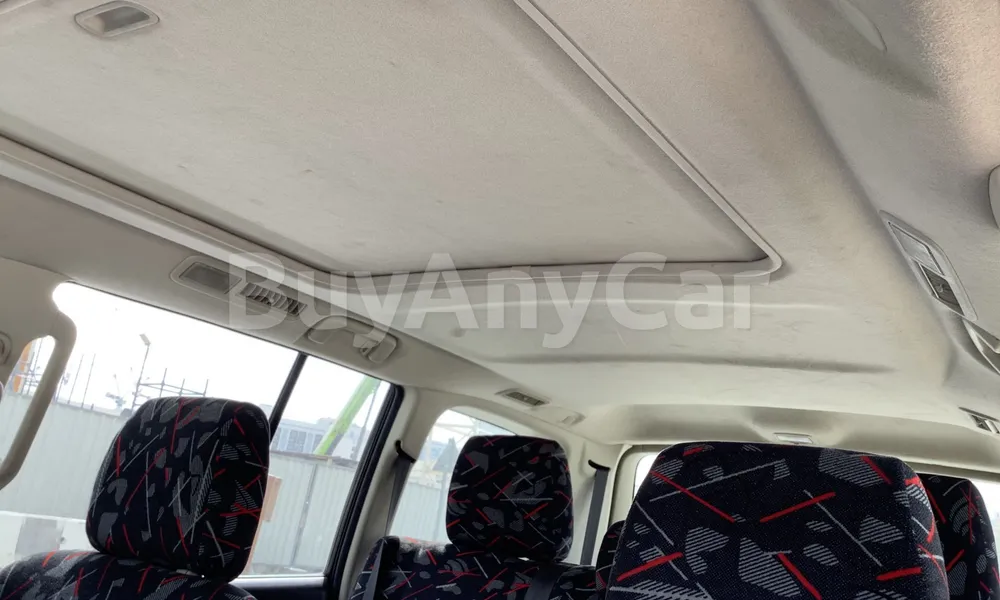 Vehicle photo 8
