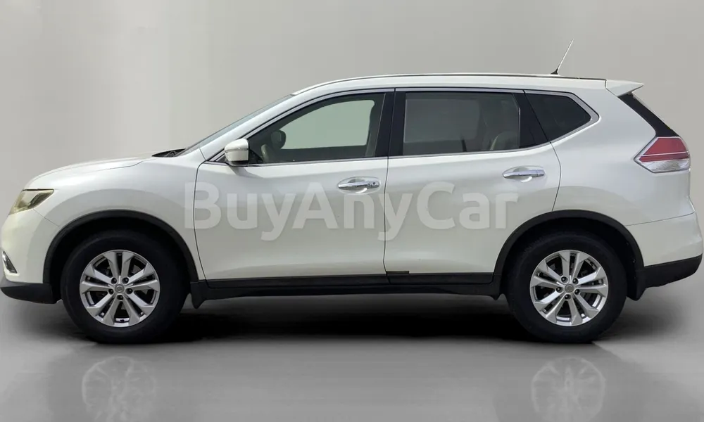 Vehicle photo 4