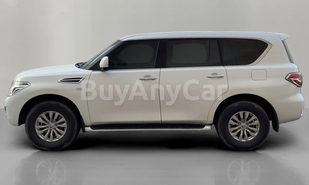 Vehicle photo 4