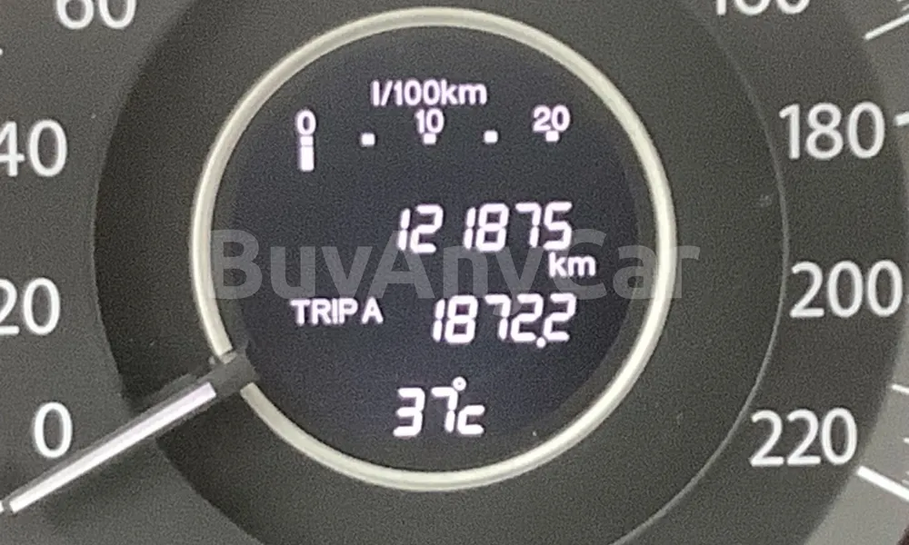 Vehicle photo 7