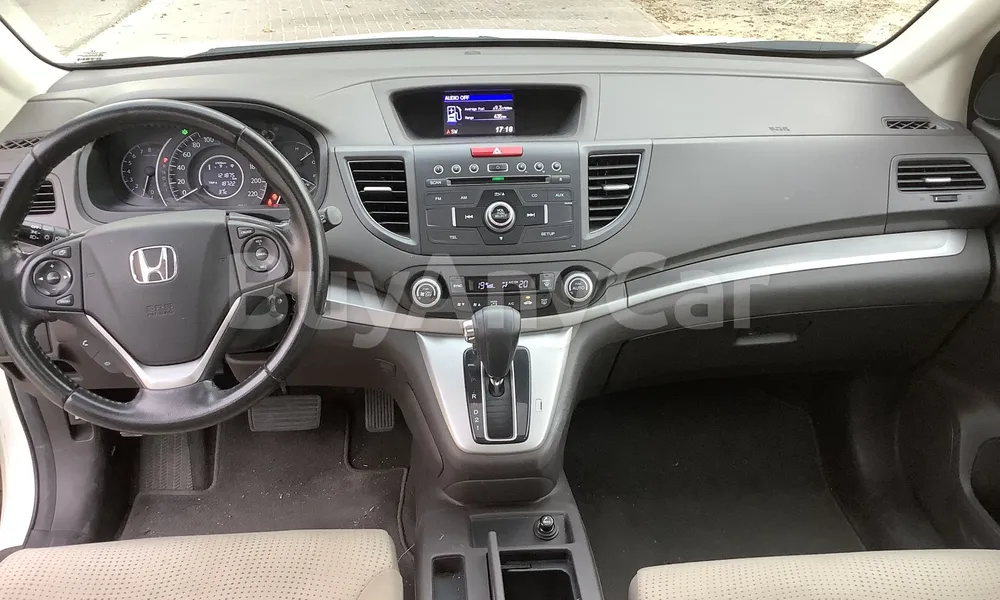 Vehicle photo 8