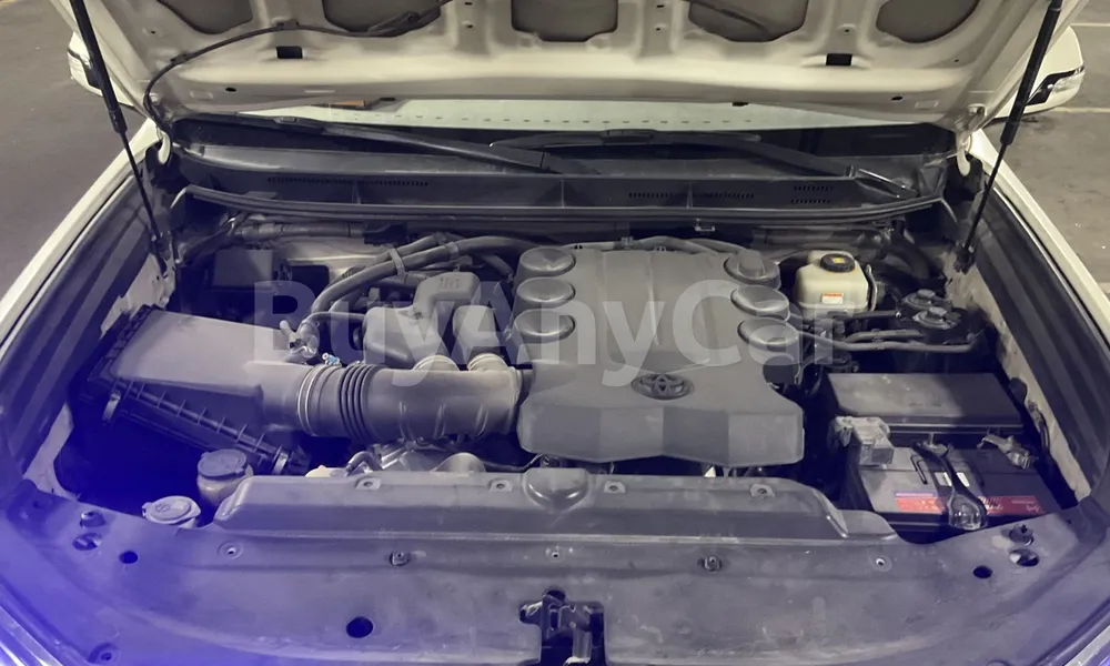 Vehicle photo 5