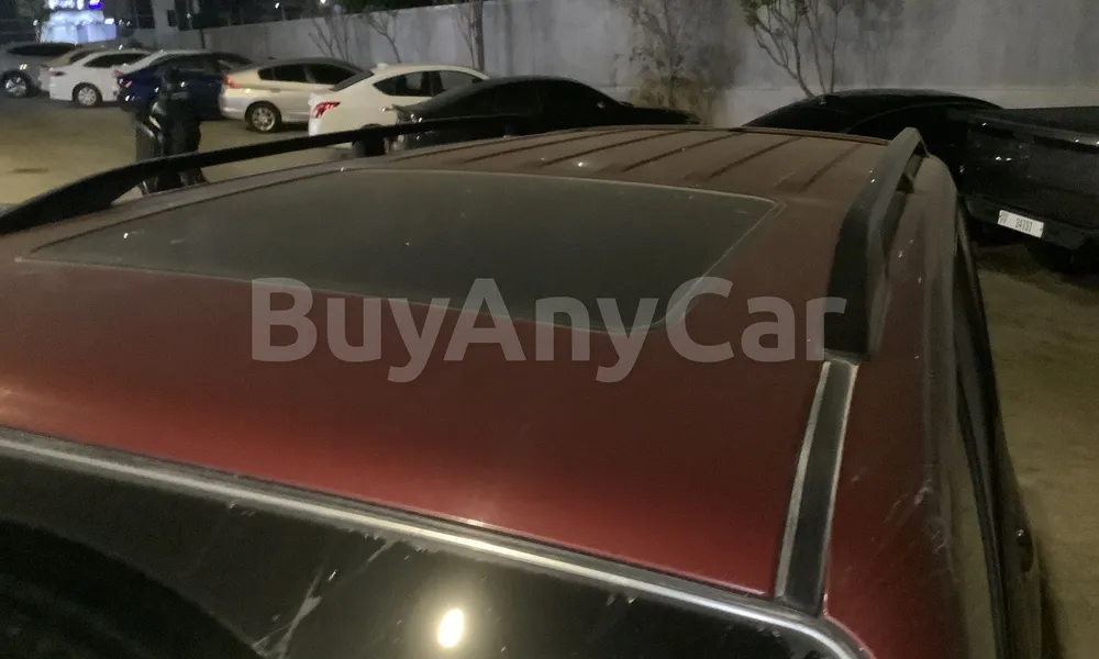 Vehicle photo 5