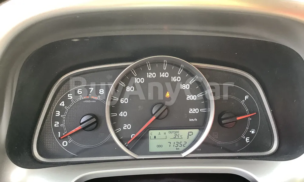 Vehicle photo 7