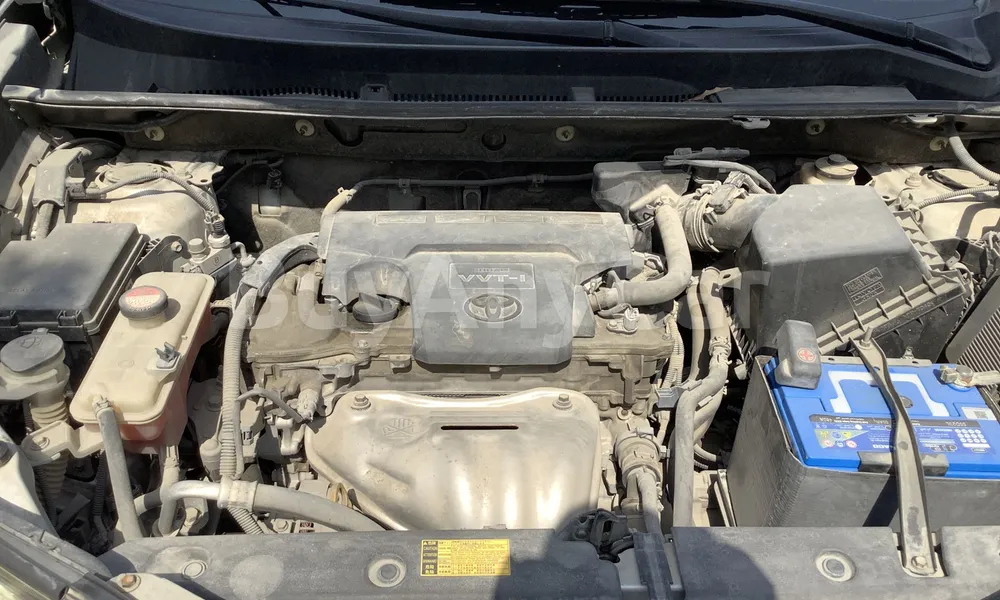 Vehicle photo 6