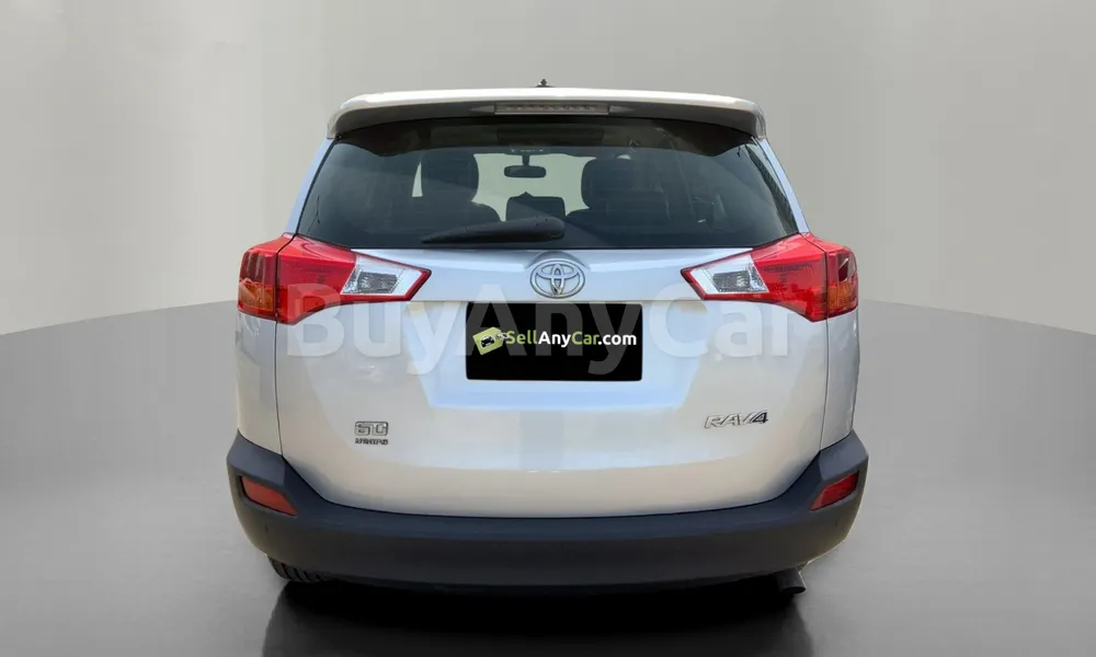 Vehicle photo 2
