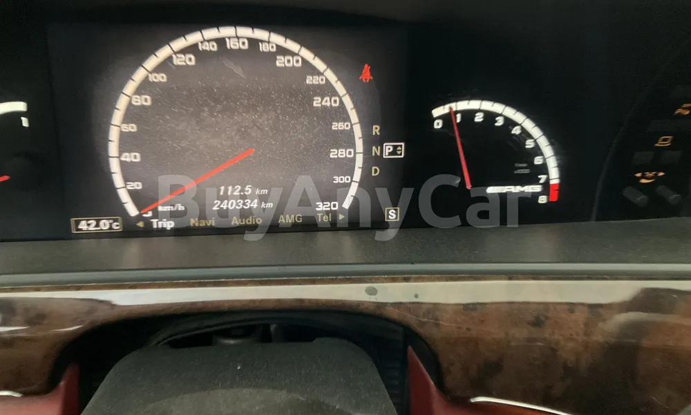 Vehicle photo 7