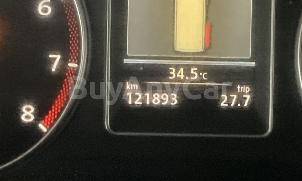Vehicle photo 6