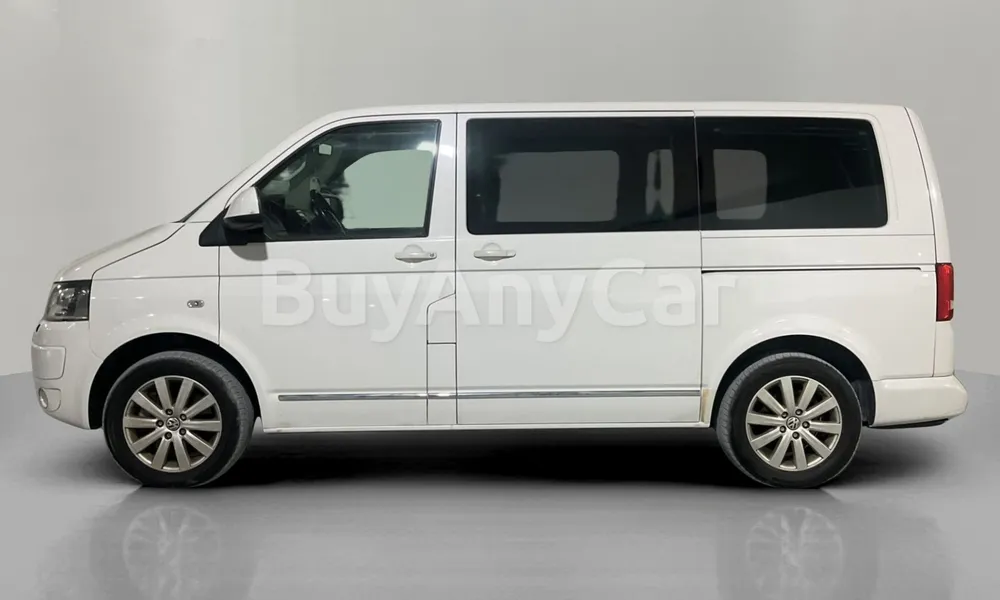 Vehicle photo 4