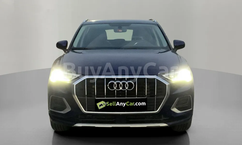 Vehicle photo 1