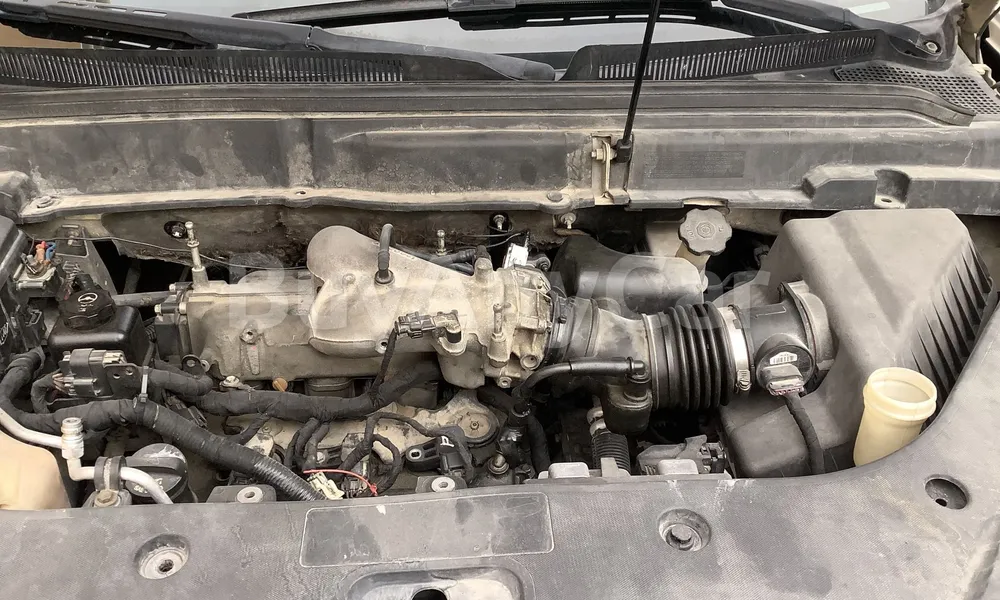 Vehicle photo 6