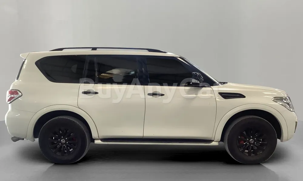 Vehicle photo 4