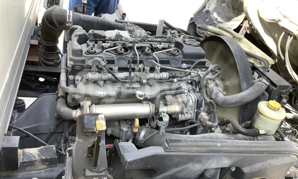 Vehicle photo 6