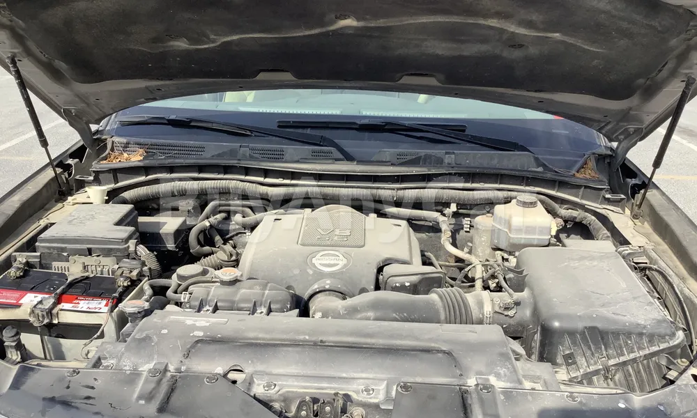 Vehicle photo 7