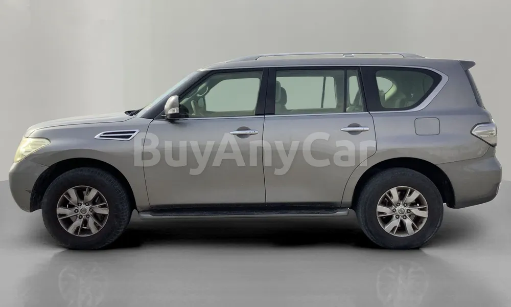 Vehicle photo 4