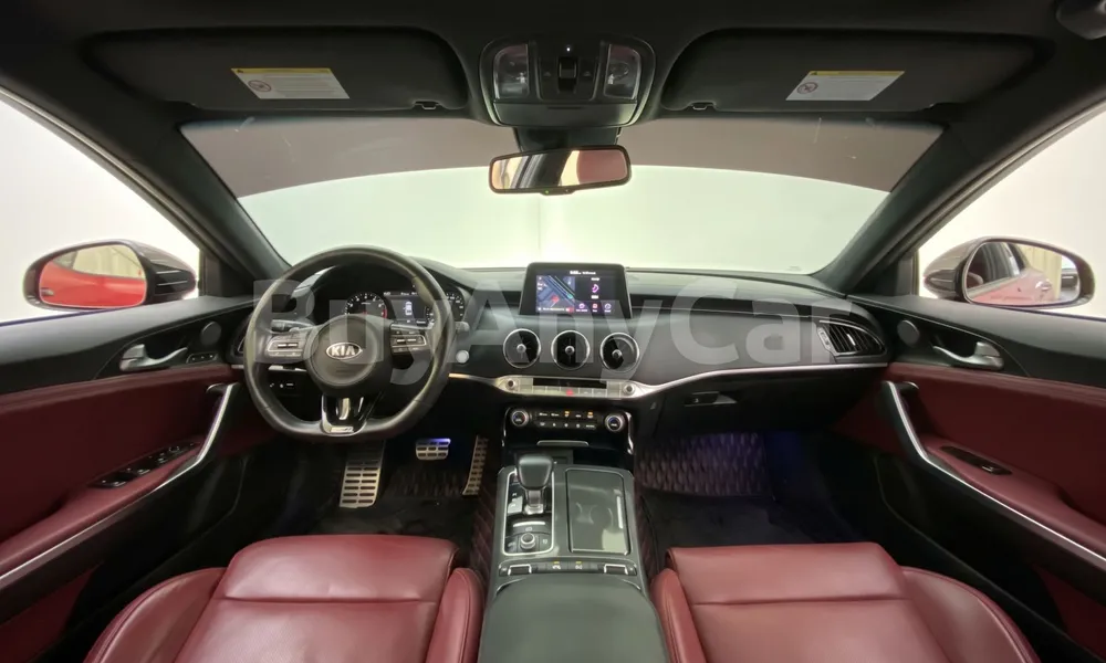 Vehicle photo 5