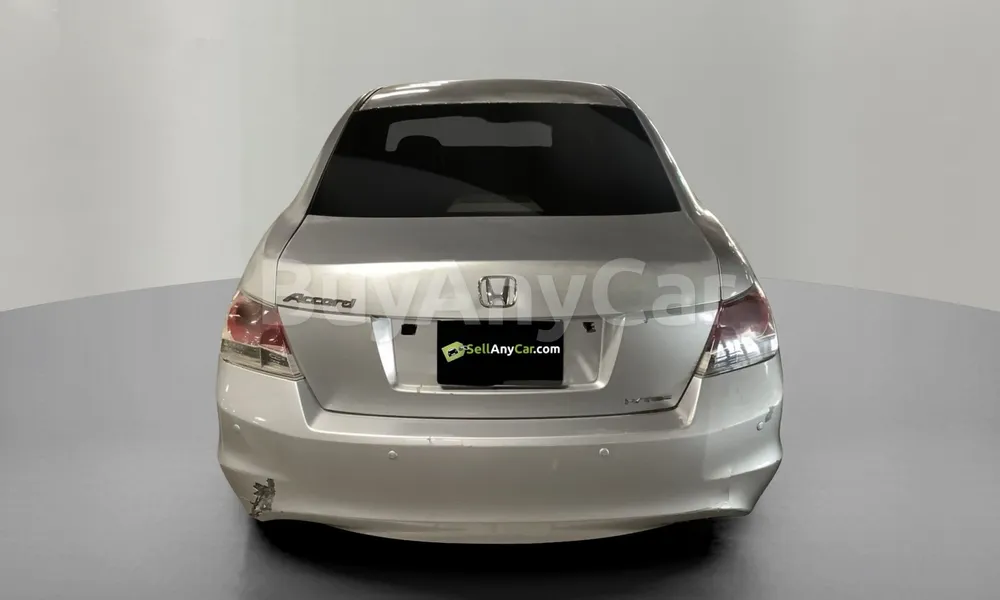 Vehicle photo 4