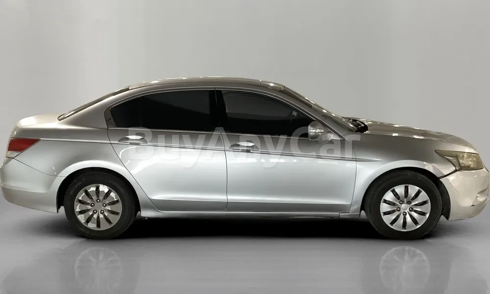 Vehicle photo 5