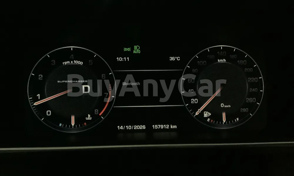 Vehicle photo 7