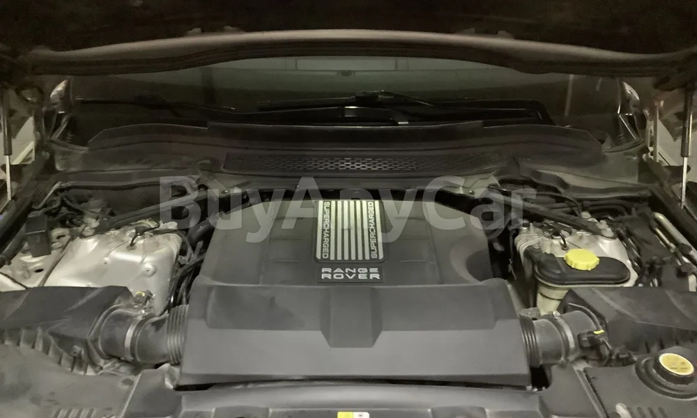 Vehicle photo 6
