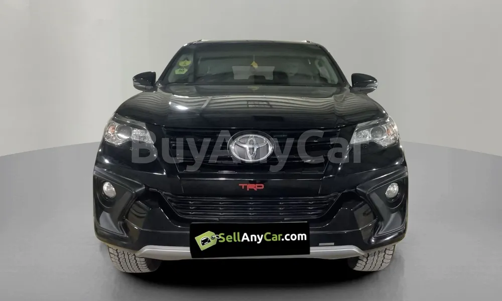 Vehicle photo 1