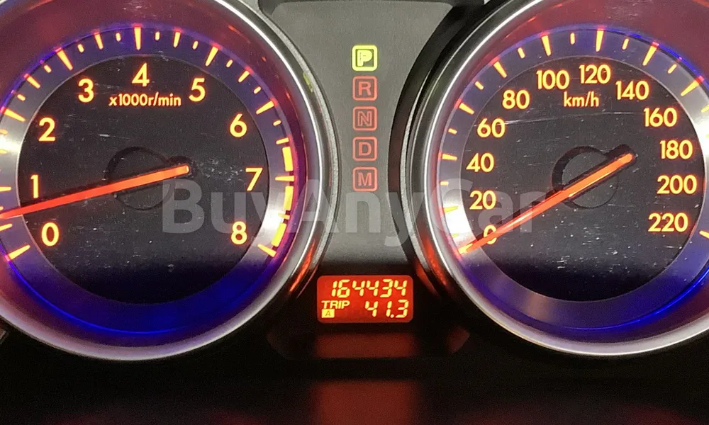 Vehicle photo 7