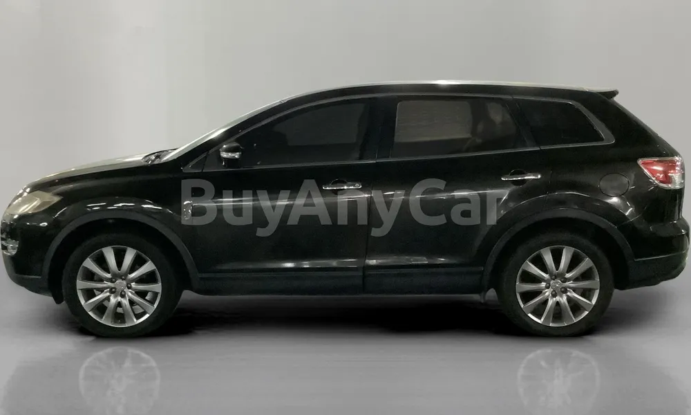 Vehicle photo 4
